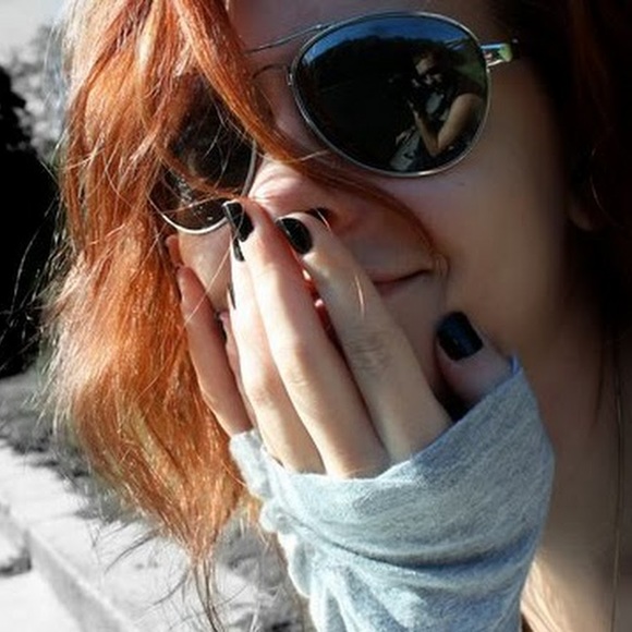 Meet your Posher, Ashley - Picture 1 of 1